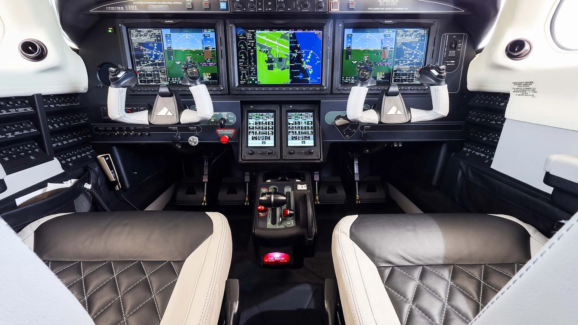 Piper aircraft exterior