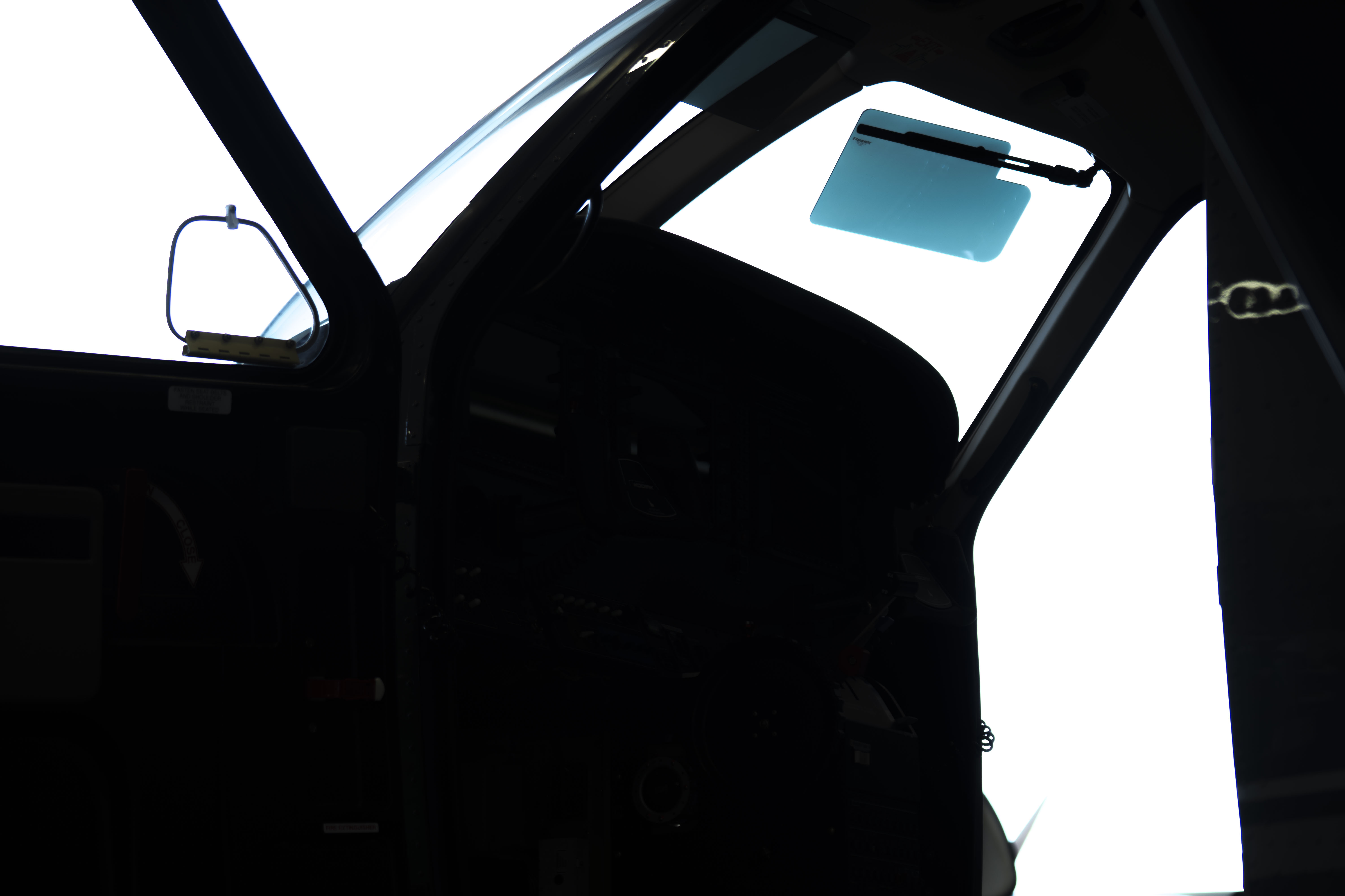 Aircraft maintenance hangar