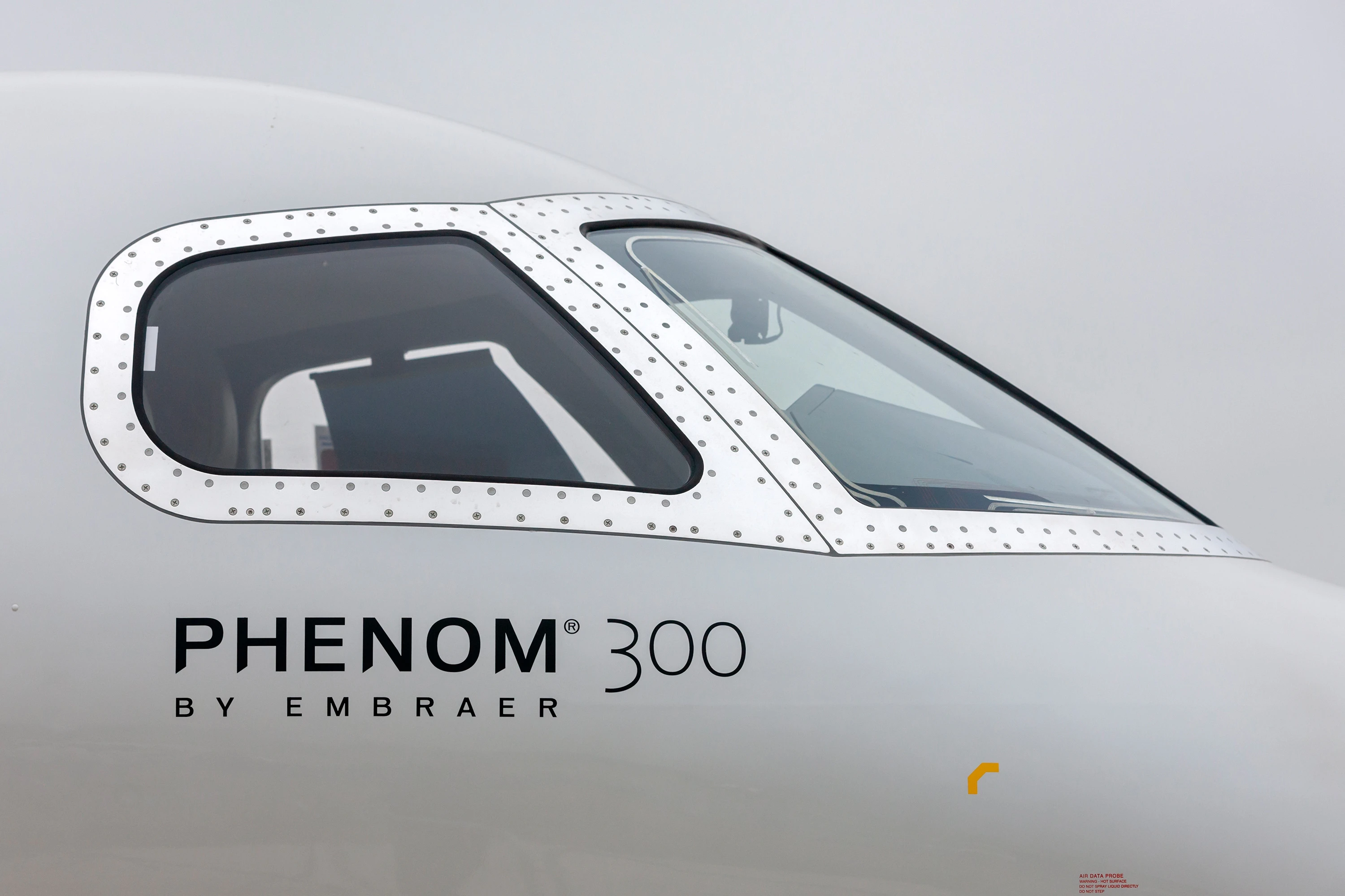 Phenom 300 jet cockpit — editorial
