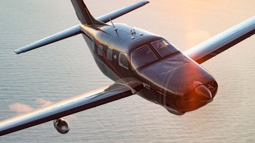 black piper airplane